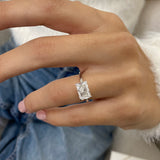 Solitaire with Hidden Halo
