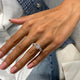 Solitaire with side stones