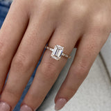 Solitaire with Side Stones