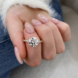 Nuvia Engagement Ring 2.90 Carat Yellow Gold