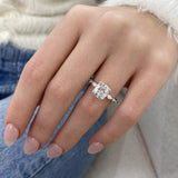 Solitaire with Side Stones