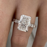 Leontine Engagement Ring 6.70 Carat White Gold
