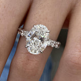 Novella Engagement Ring 5.60 Carat White Gold