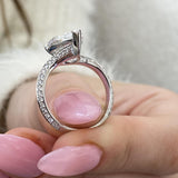 Amalina Engagement Ring 4.60 carat, 18K gold