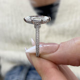 Solitaire with pave Band