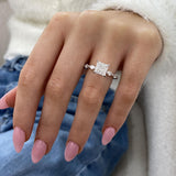 Saphira Engagement Ring 2.65 Carat White Gold
