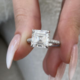 Isabetta Engagement Ring 4.60 Carat White Gold