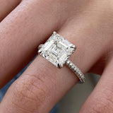 Isabetta Engagement Ring 4.60 Carat White Gold