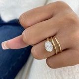 Alarise Ring 2 ct TCW , Solid Gold 14k