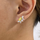 Diamond Stud Earrings 2.6 ct Yellow Gold